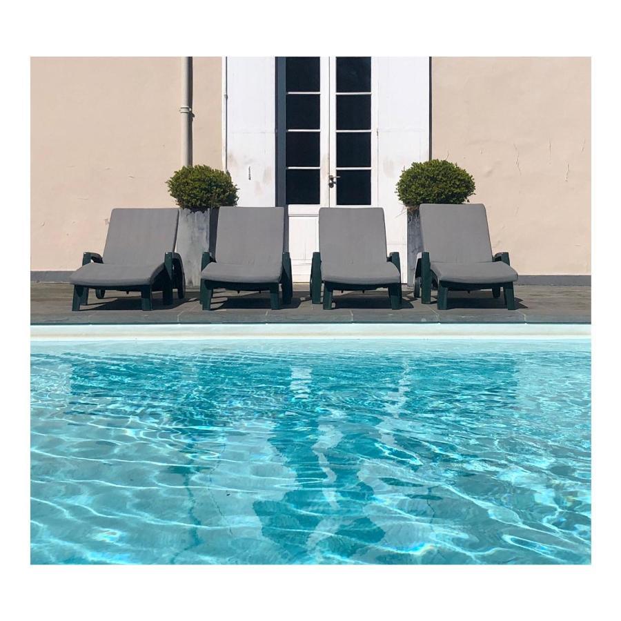 Domaine De La Hure *